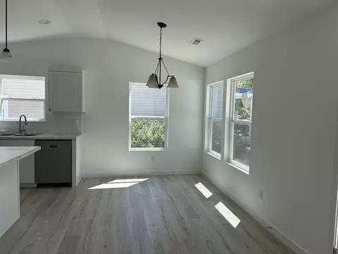 99 Walnut St, Gaffney, SC 29340 photo 3