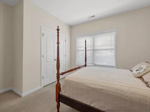 Bedroom - 229 Medoc Ln, Moore, SC 29369 photo 4 of 6