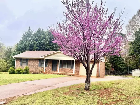 1408 Bonner Rd, Gaffney, SC 29341