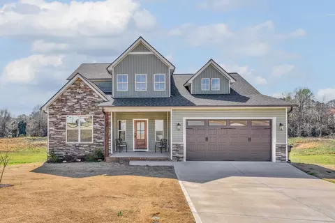 521 Hillview Knoll Ln, Greer, SC 29651