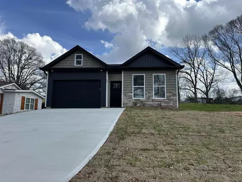 72 Bobo St, Inman, SC 29349