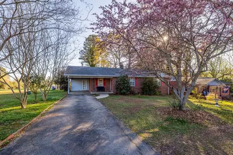 101 Beth Ct, Spartanburg, SC 29302
