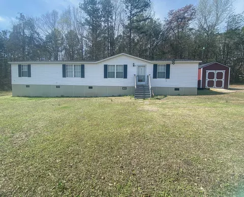 932 Beacon Light Rd, Spartanburg, SC 29307