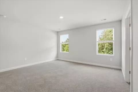 Bedroom - 301 Shortleaf Ln, Pendleton, SC 29670 photo 5 of 6