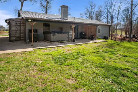 Exterior - 4107 Sandy Plains Rd, Tryon, NC 28782 photo 9 of 11