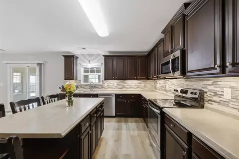 Kitchen - 240 Harlequin Dr, Moore, SC 29369 photo 1 of 5