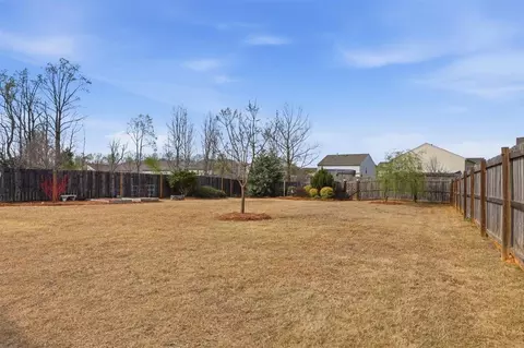 Exterior - 240 Harlequin Dr, Moore, SC 29369 photo 6 of 6