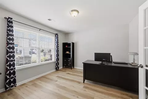 Entry Way - 240 Harlequin Dr, Moore, SC 29369 photo 5 of 6