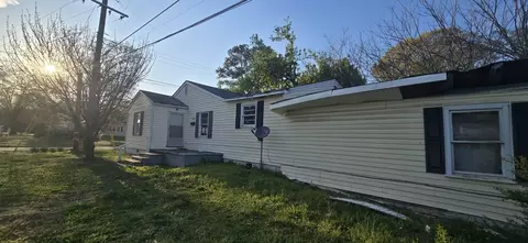 2380 Country Club Rd, Spartanburg, SC 29302