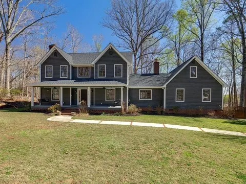 315 Earles Fort Rd, Landrum, SC 29356