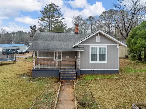 13 Damson St, Spartanburg, SC 29303