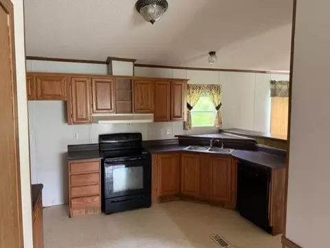 700 Christopher Rd, Campobello, SC 29322 photo 15