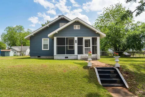 14 Damson St, Spartanburg, SC 29303