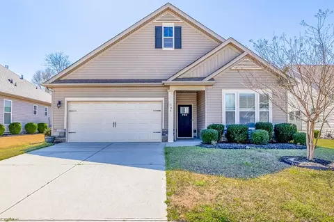 704 Ridgeville Crossing Dr, Inman, SC 29349