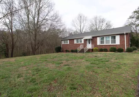 206 Canterbury Rd, Union, SC 29379