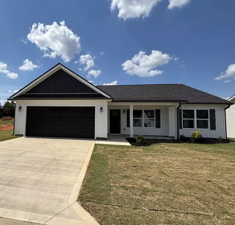 112 Brently Dr, Chesnee, SC 29323