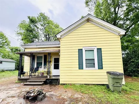 118 Cherry St, Gaffney, SC 29340
