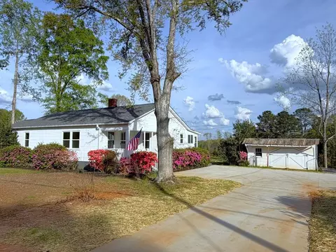 764 Bethesda Rd, Spartanburg, SC 29302