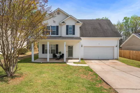 282 Waxberry Ct, Boiling Springs, SC 29316