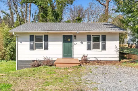 224 S Hampton Dr, Spartanburg, SC 29306