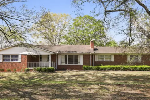 2184 John Dodd Rd, Wellford, SC 29385