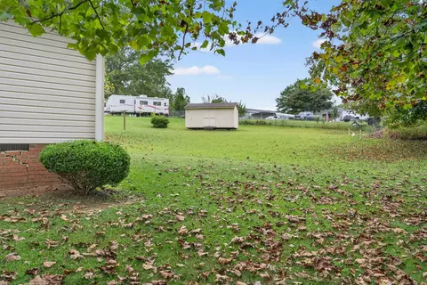 118 Settle Ave, Campobello, SC 29322 photo 32