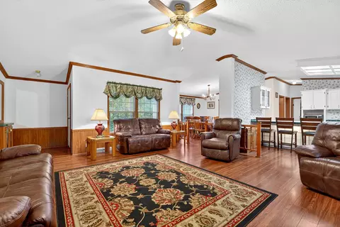 118 Settle Ave, Campobello, SC 29322 photo 5