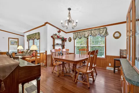 118 Settle Ave, Campobello, SC 29322 photo 10