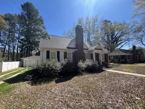 903 S Petty St, Gaffney, SC 29340