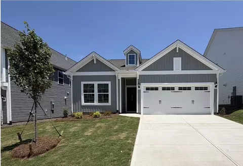 7034 New Horizons Ln, Boiling Springs, SC 29316