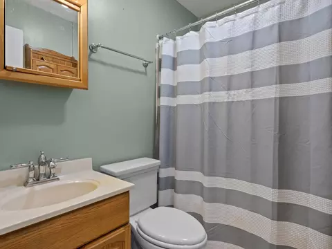 Bath - 423 Bailey Rd, Buffalo, SC 29321 photo 1 of 3