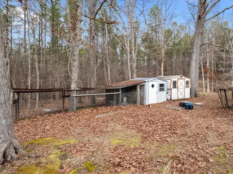 Exterior - 423 Bailey Rd, Buffalo, SC 29321 photo 12 of 13