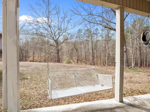 Exterior - 423 Bailey Rd, Buffalo, SC 29321 photo 8 of 13