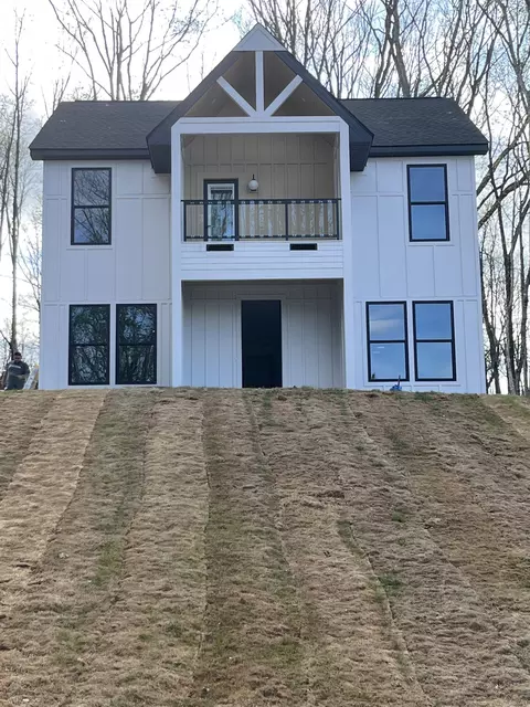 168 Boxwood Ln, Easley, SC 29640