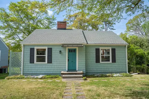 114 White Oak St, Spartanburg, SC 29301