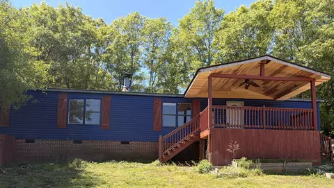212 Johnson Hills Dr, Inman, SC 29349