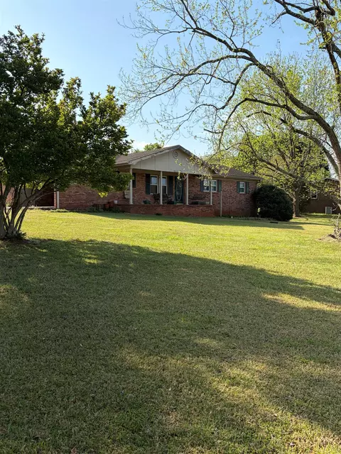 152 Twin Creek Dr, Boiling Springs, SC 29316