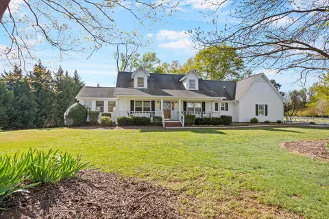 198 Pepperidge Dr, Spartanburg, SC 29303