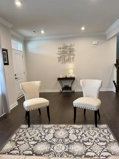Entry Way - 201 Edwin Ellis Dr, Greer, SC 29651 photo 2 of 6