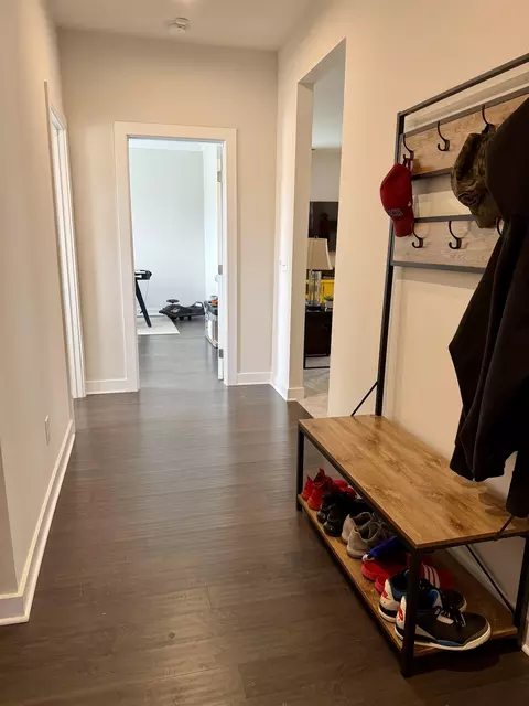 Entry Way - 201 Edwin Ellis Dr, Greer, SC 29651 photo 3 of 6