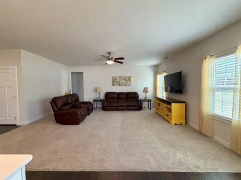 Living - 201 Edwin Ellis Dr, Greer, SC 29651 photo 1 of 3