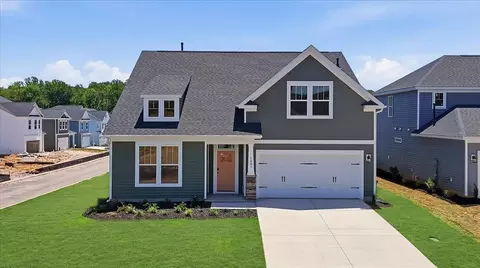 1001 Meadow Rue Ct, Woodruff, SC 29388