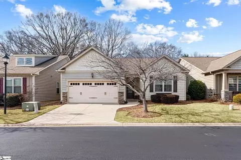 100 Briarhill Dr, Simpsonville, SC 29680