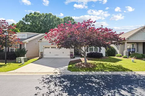 100 Briarhill Dr, Simpsonville, SC 29680