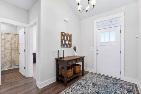 Entry Way - 619 Minster Ct, Moore, SC 29369 photo 2 of 6