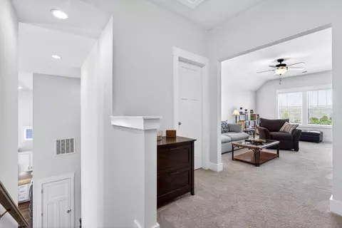 Entry Way - 619 Minster Ct, Moore, SC 29369 photo 6 of 6