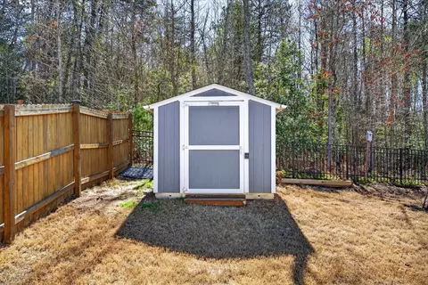 Exterior - 619 Minster Ct, Moore, SC 29369 photo 9 of 11