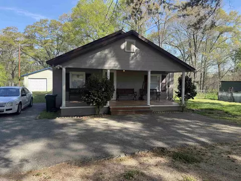 1579 Goldmine Rd, Spartanburg, SC 29307