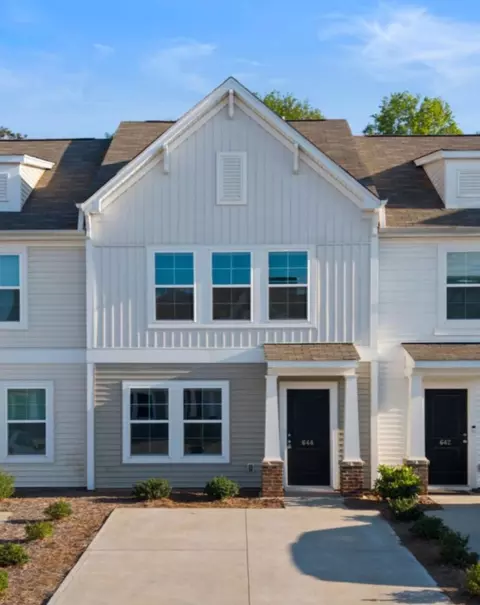 644 Blossom Run, Spartanburg, SC 29307