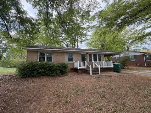 2005 W Buford St, Gaffney, SC 29341